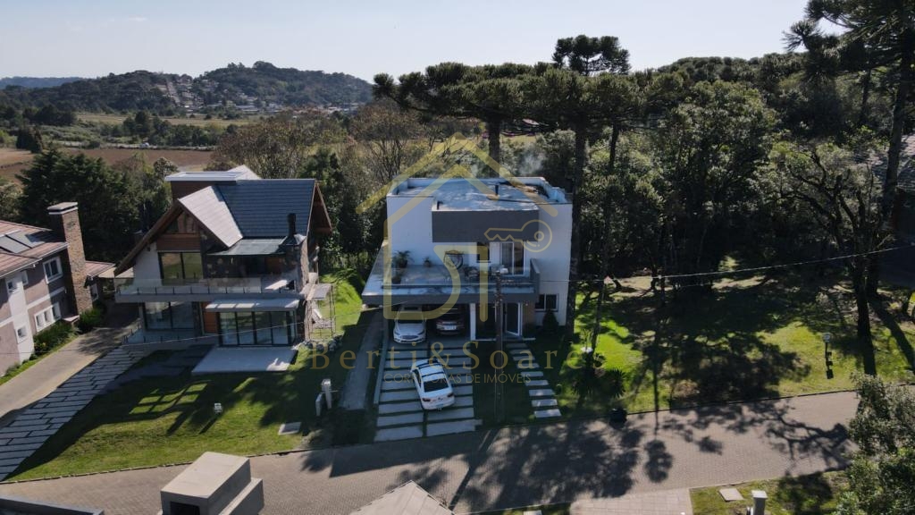 Casa 4 Dormitórios