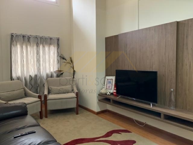 Apartamento 4 Dormitórios